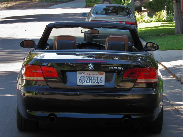 BLACK, 2008 BMW 3 SERIES Image 6