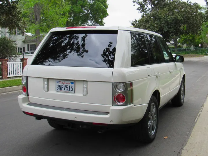 WHITE, 2008 LAND ROVER RANGE ROVER Image 4