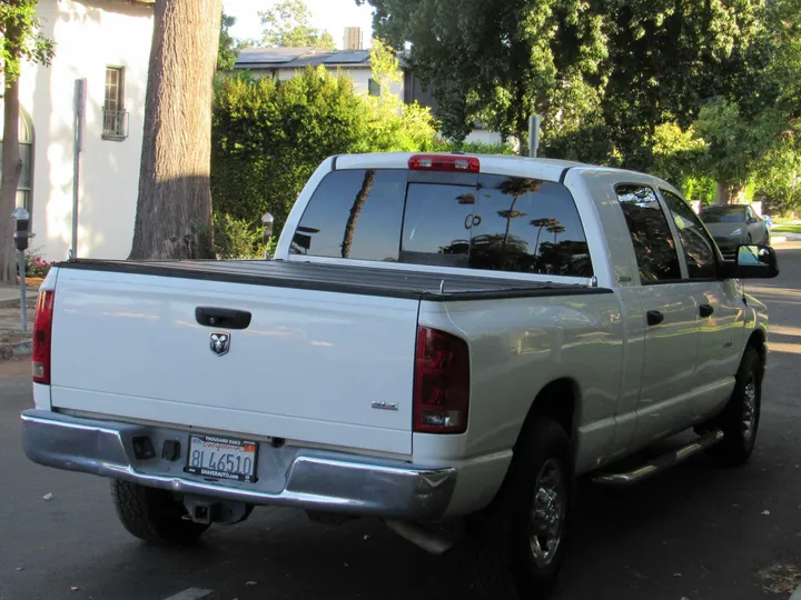 2006 DODGE RAM 1500 MEGA CAB Image 8