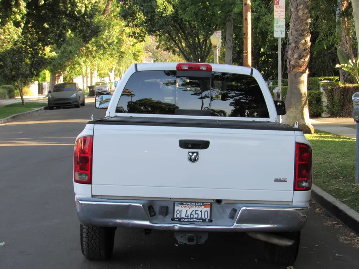 2006 DODGE RAM 1500 MEGA CAB Image 9