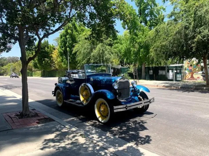 BLUE, 1980 FORD MODEL A Image 4