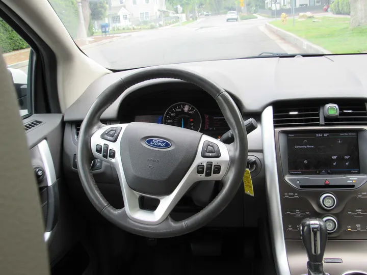 WHITE, 2013 FORD EDGE Image 19