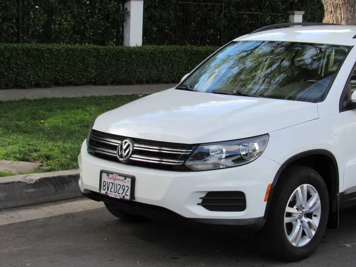 2015 VOLKSWAGEN TIGUAN Image 9