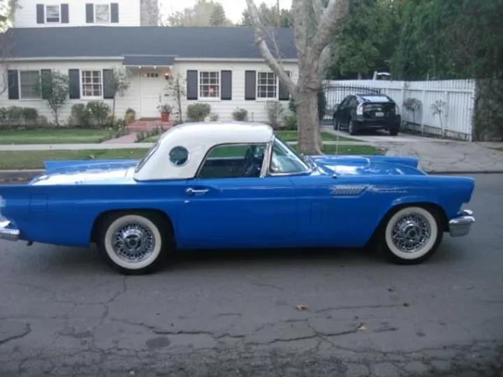 BLUE, 1957 FORD THUNDERBIRD Image 5