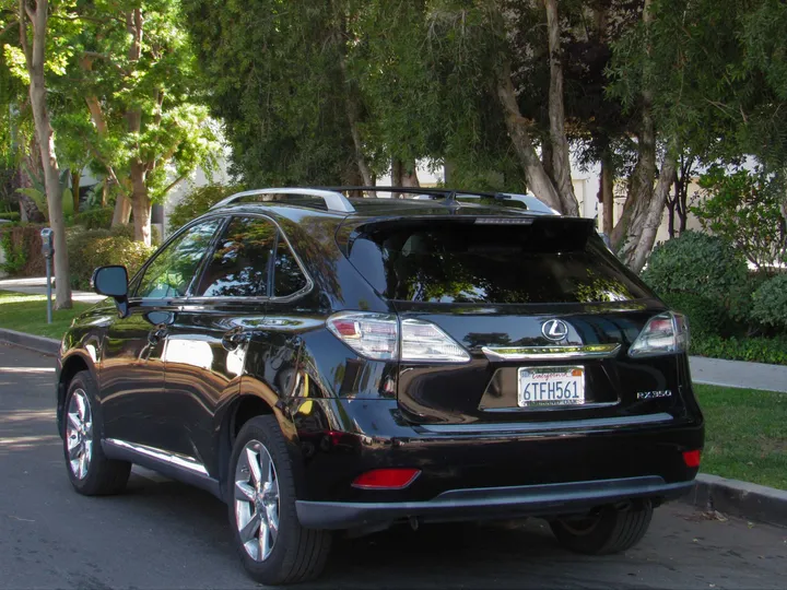 2011 LEXUS RX Image 6