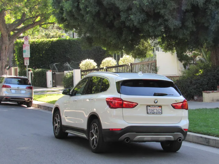 2017 BMW X1 Image 11