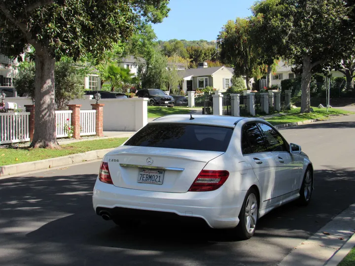 2014 MERCEDES-BENZ C-CLASS Image 4