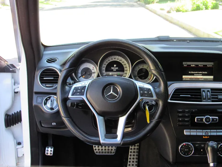 2014 MERCEDES-BENZ C-CLASS Image 16