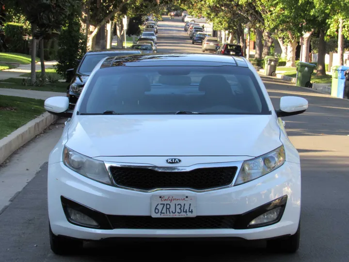 2013 KIA OPTIMA Image 2