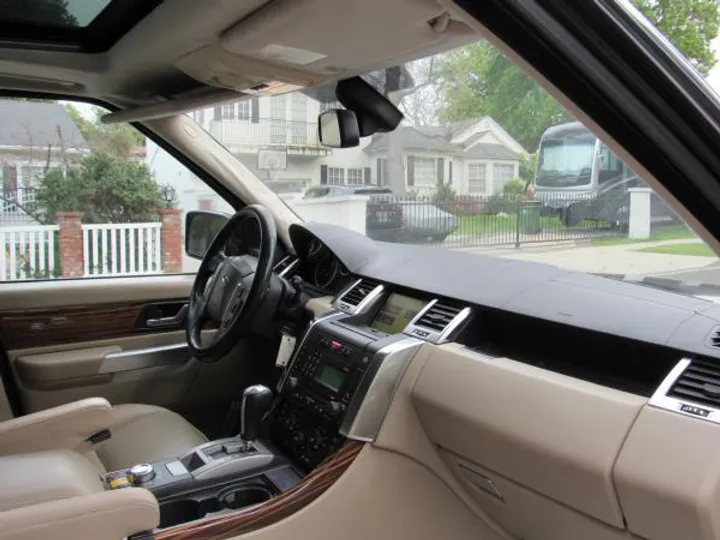 DARK PURPLE, 2009 LAND ROVER RANGE ROVER SPORT Image 21