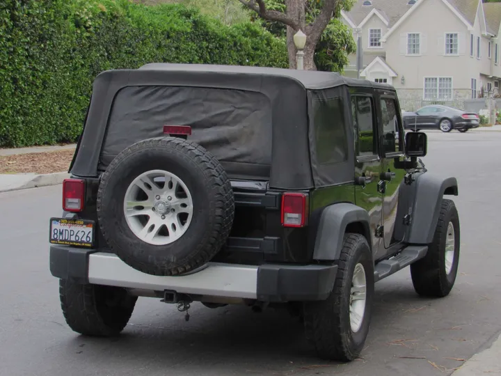 2007 JEEP WRANGLER Image 4