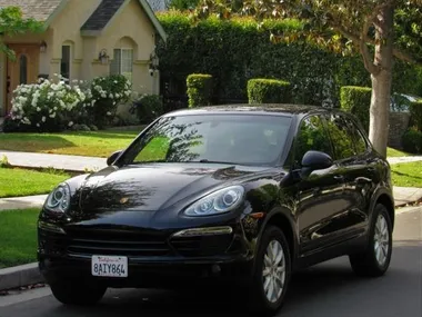 BLACK, 2014 PORSCHE CAYENNE Image 