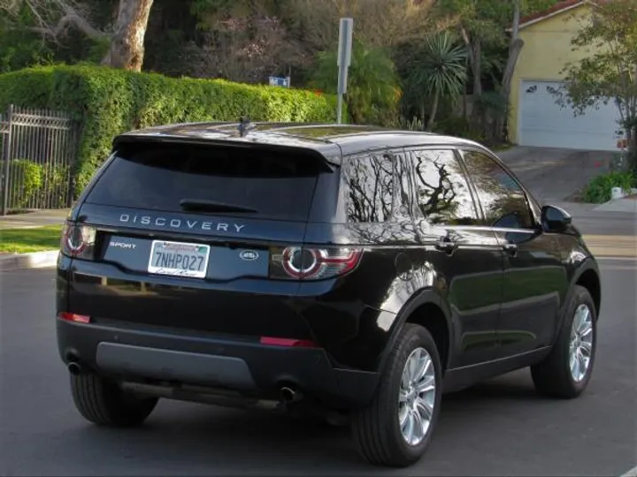 BLACK, 2016 LAND ROVER DISCOVERY SPORT Image 5