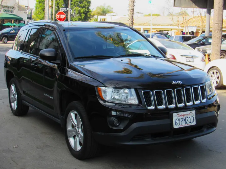 BLACK, 2012 JEEP COMPASS Image 3