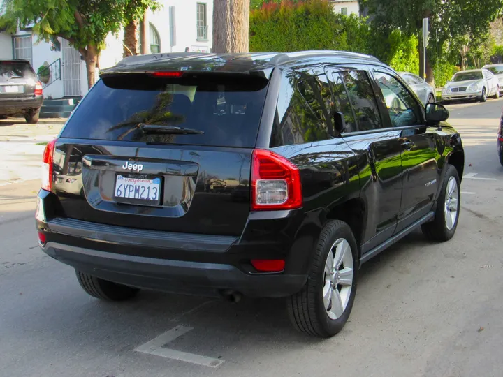 BLACK, 2012 JEEP COMPASS Image 4