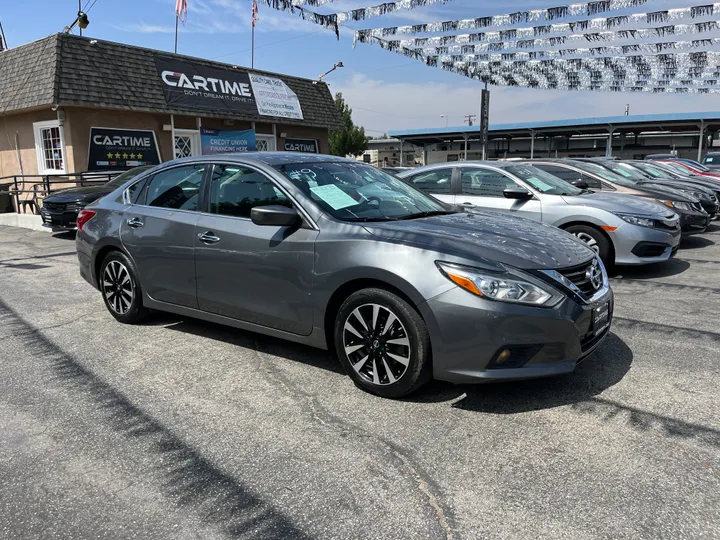 GRAY, 2018 NISSAN ALTIMA Image 2