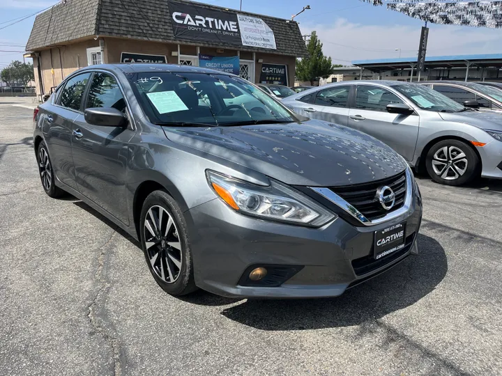 GRAY, 2018 NISSAN ALTIMA SV Image 4