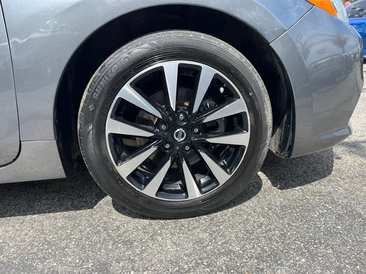 GRAY, 2018 NISSAN ALTIMA SV Image 42