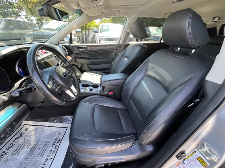 SILVER, 2017 SUBARU OUTBACK 2.5I LIMITED Image 39