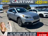 SILVER, 2017 SUBARU OUTBACK 2.5I LIMITED Thumnail Image 1