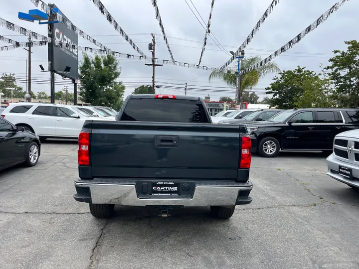 GRAY, 2018 CHEVROLET SILVERADO 1500 DOUBLE CAB Image 15