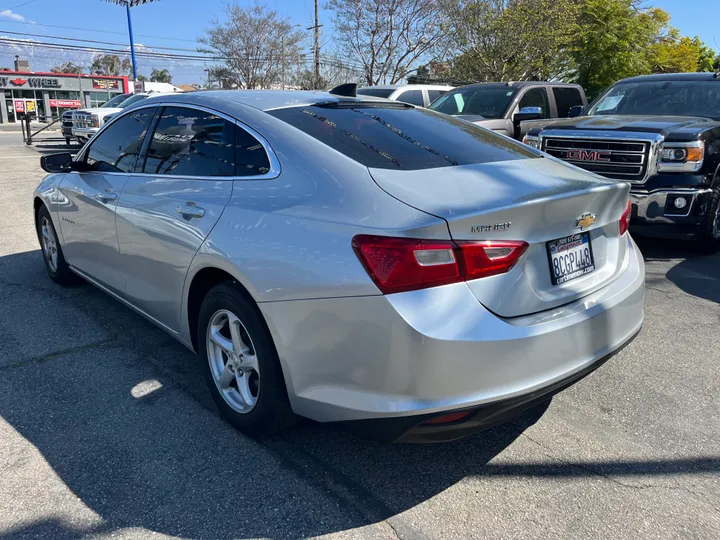 SILVER, 2018 CHEVROLET MALIBU Image 14