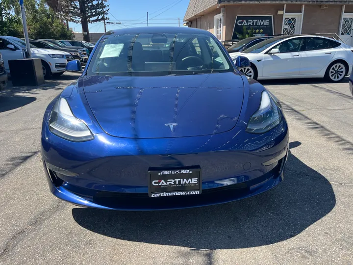 BLUE, 2023 TESLA MODEL 3 Image 12