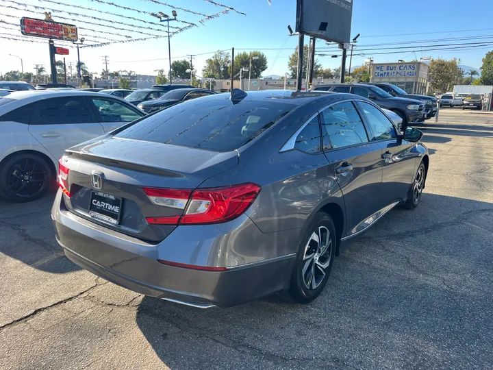 GRAY, 2018 HONDA ACCORD EX-L Image 9