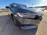 GRAY, 2018 HONDA ACCORD EX-L Thumnail Image 18