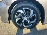 GRAY, 2018 HONDA ACCORD EX-L Thumnail Image 61