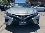 SILVER, 2019 TOYOTA CAMRY SE Thumnail Image 10