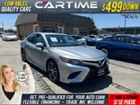 SILVER, 2019 TOYOTA CAMRY SE Thumnail Image 1