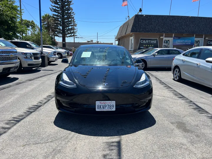 BLACK, 2019 TESLA MODEL 3 Image 5