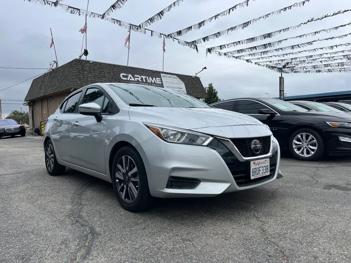 SILVER, 2020 NISSAN VERSA SV Image 3