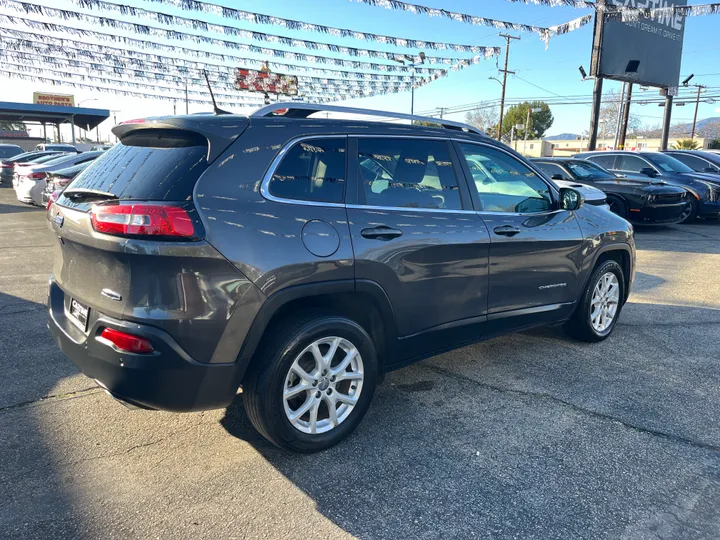 GRAY, 2018 JEEP CHEROKEE Image 13