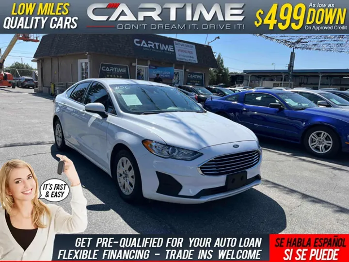 WHITE, 2019 FORD FUSION Image 1