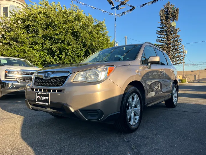 BEIGE, 2015 SUBARU FORESTER PREMIUM Image 6