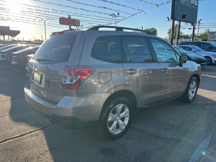 BEIGE, 2015 SUBARU FORESTER PREMIUM Image 14