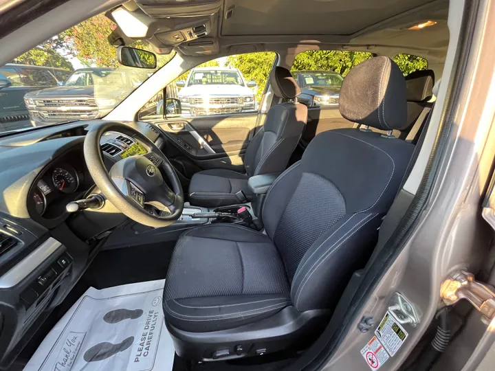 BEIGE, 2015 SUBARU FORESTER PREMIUM Image 38