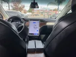 WHITE, 2017 TESLA MODEL X 100D AWD Thumnail Image 29