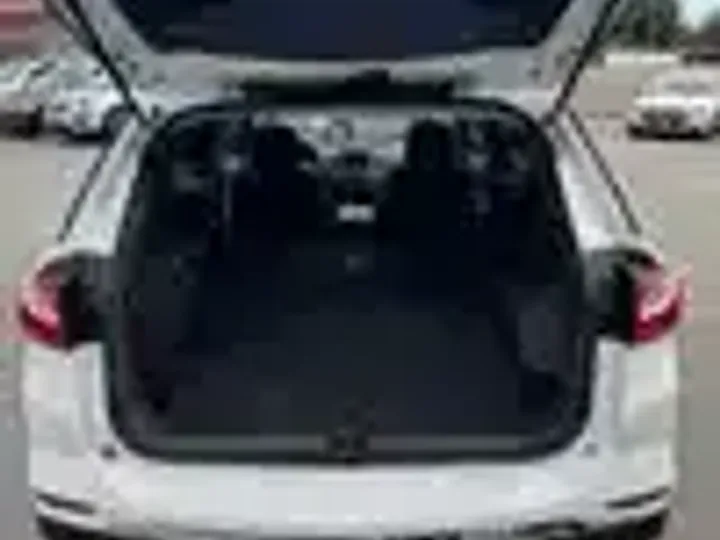 WHITE, 2020 CHEVROLET EQUINOX Image 95