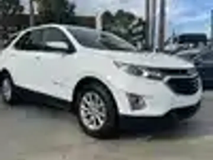 WHITE, 2020 CHEVROLET EQUINOX Image 127