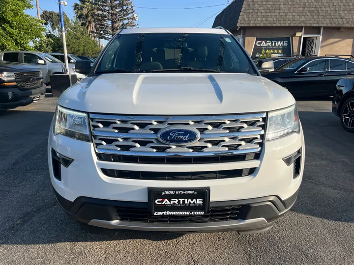 WHITE, 2019 FORD EXPLORER XLT 4WD Image 12