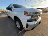 WHITE, 2020 CHEVROLET SILVERADO 1500 CREW CAB LT 4WD Thumnail Image 18