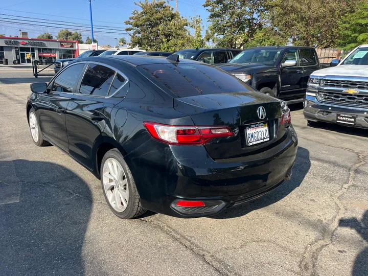 BLACK, 2018 ACURA ILX Image 14