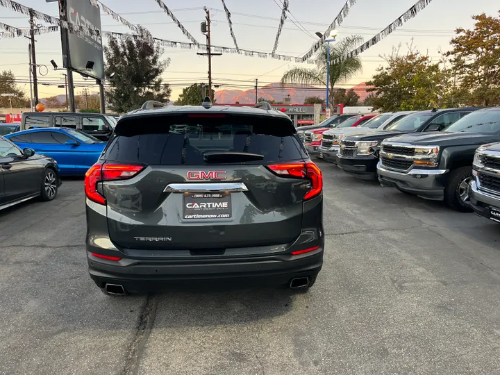 GRAY, 2019 GMC TERRAIN Image 15