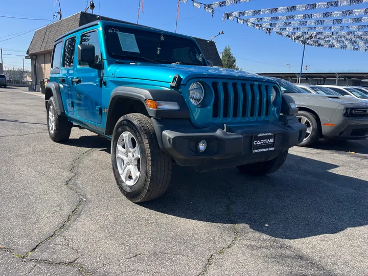 BLUE, 2020 JEEP WRANGLER UNLIMITED Image 3