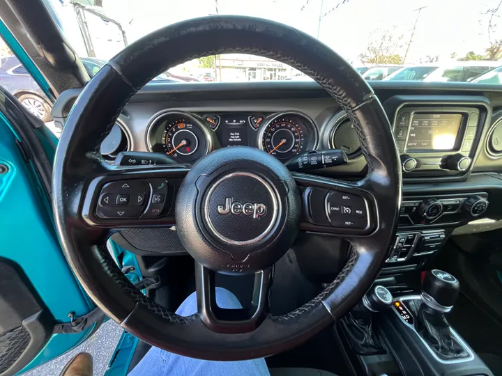 TURQUOISE, 2020 JEEP WRANGLER UNLIMITED S Image 31