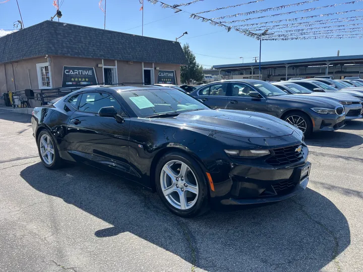 BLACK, 2022 CHEVROLET CAMARO LT Image 2