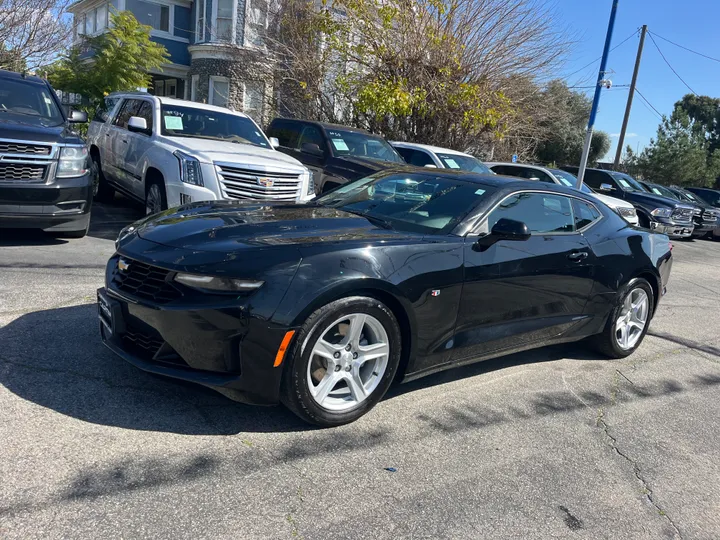 BLACK, 2022 CHEVROLET CAMARO LT Image 7